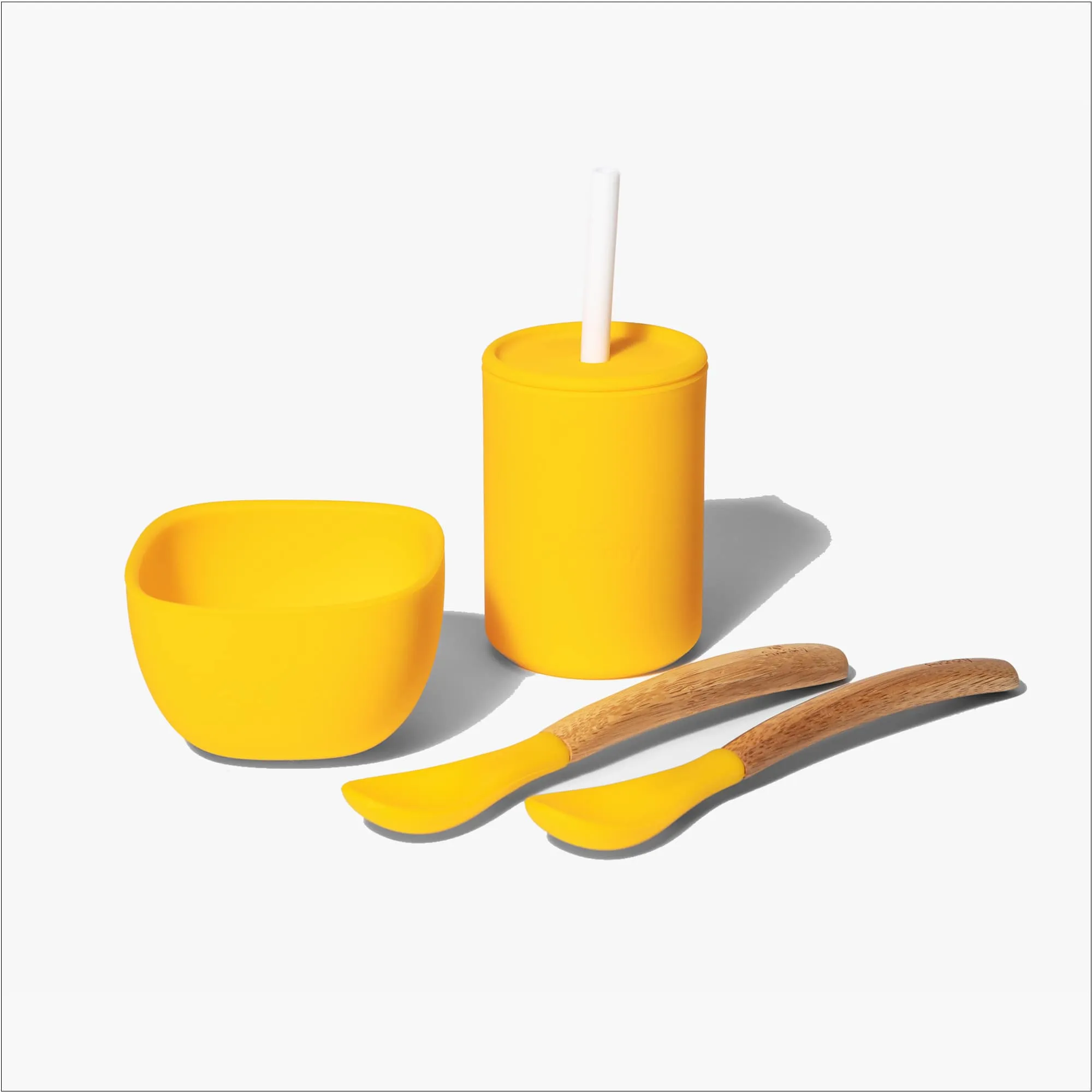 5 oz. Avanchy La Petite Essential Set