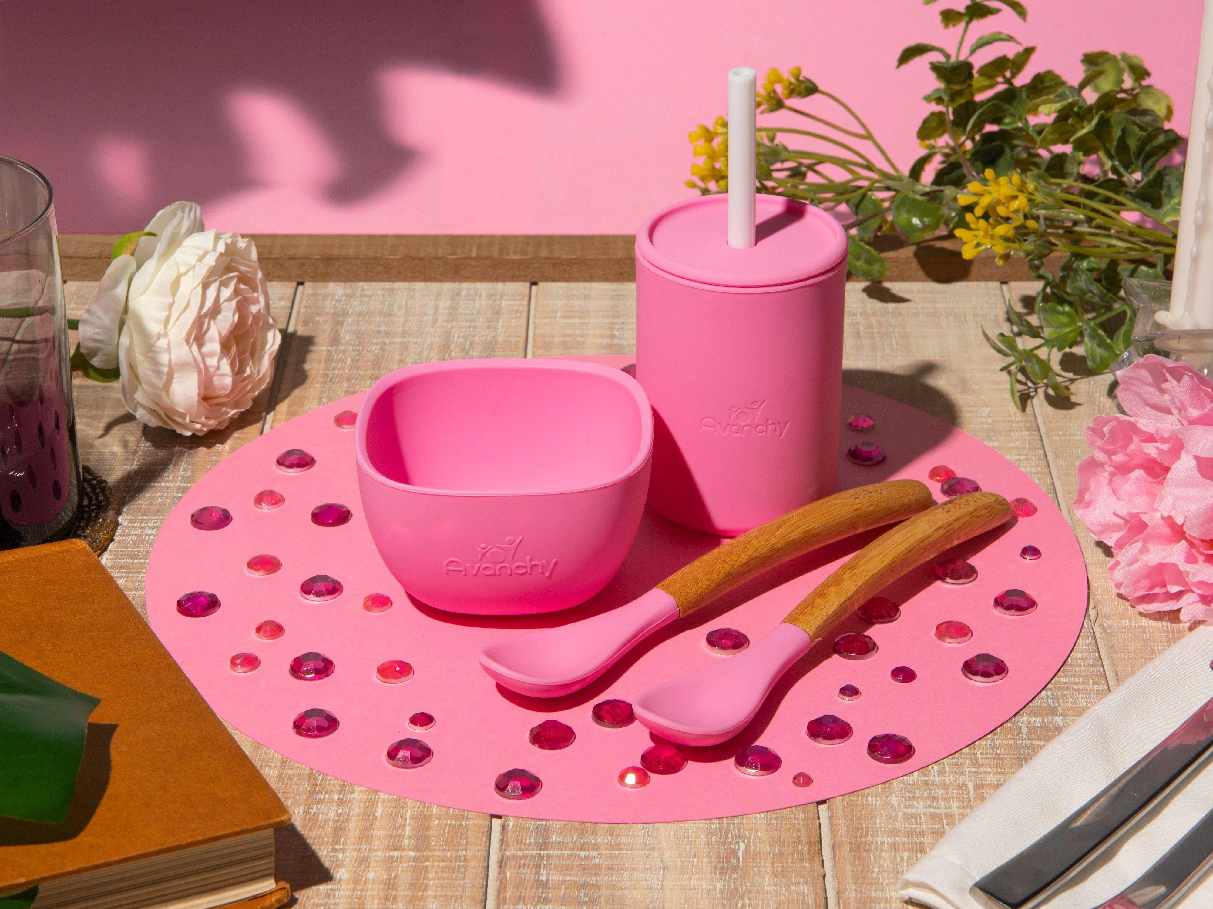 5 oz. Avanchy La Petite Essential Set