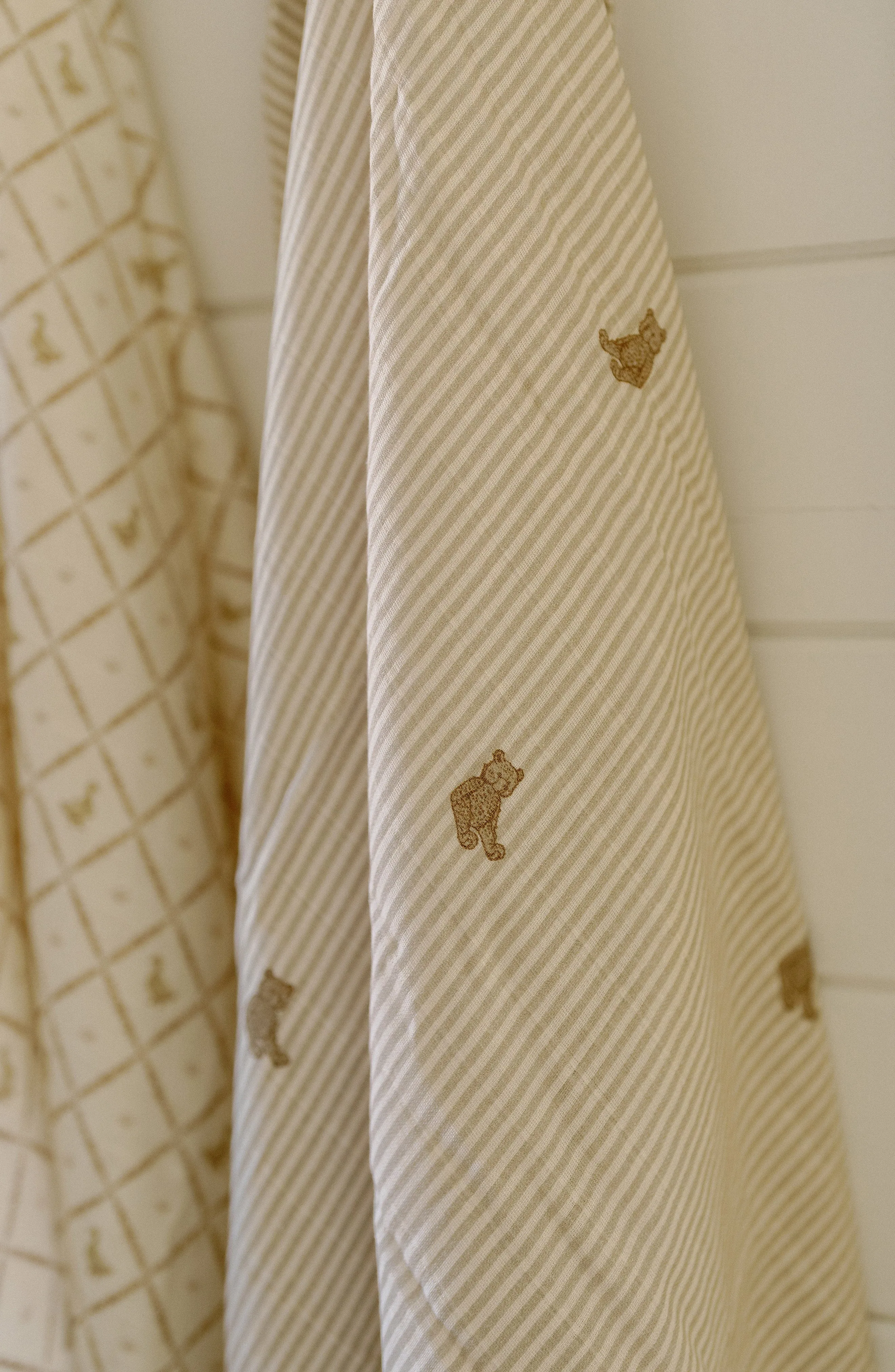 'Bear' & 'Duck' - Muslin Swaddle Blanket Set