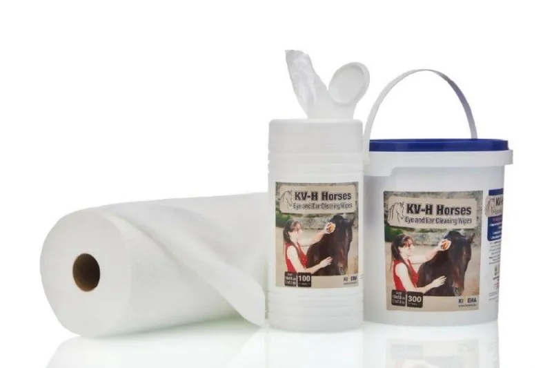 KIVEMA Horses Cleaning Gentle Wipes - Pack of 300 Horse Gentle Wipes Ideal for Sensitive Areas Like Ears, Eyes | Removes Dirt, Grime and Odor (300)