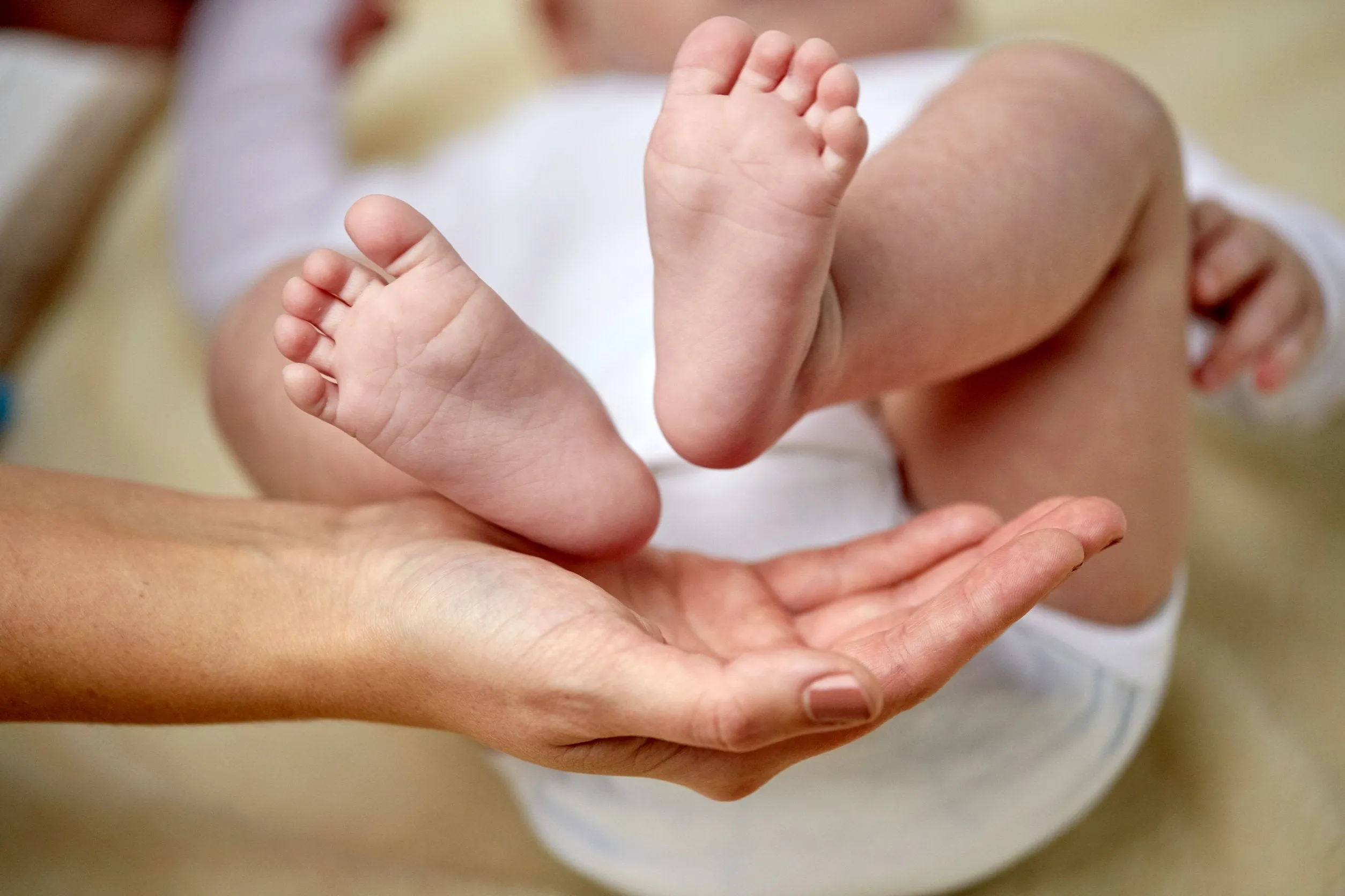 Wholesale Oh Baby Oh - Organic Handmade Diaper Balm /Chafing/Cracked Skin- to help soothe any bottom (including adults)- Minimum order of 4